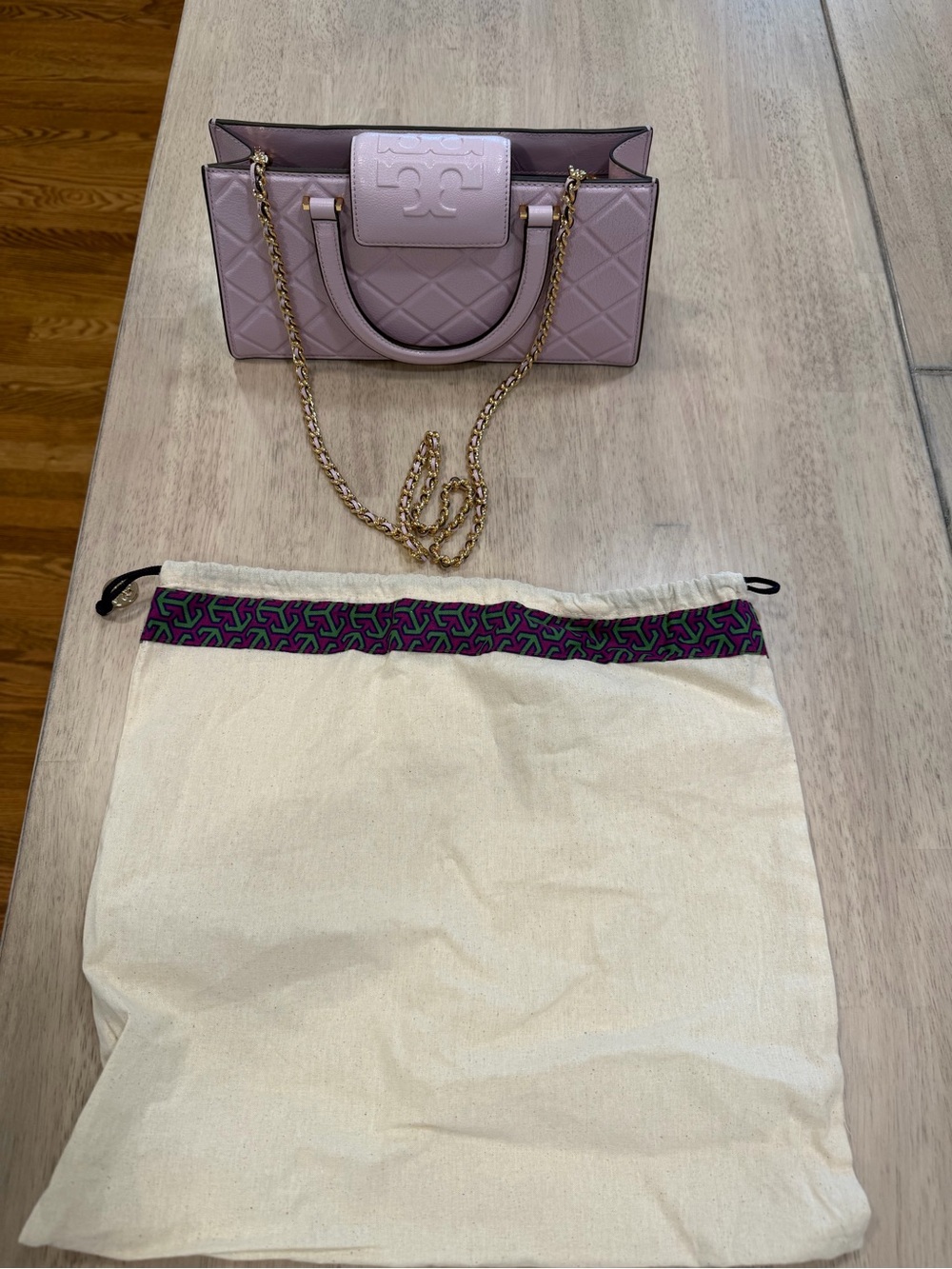 Tory Burch Quilted Small Shoulder Bag in Light Lavender with Gold Chain